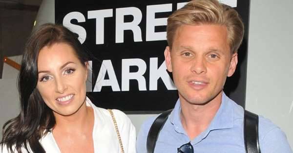 'What a test this is': Jeff Brazier shares rare selfie with wife Kate Dwyer during isolation and reveals the time together has brought them closer following marital problems last year - www.msn.com