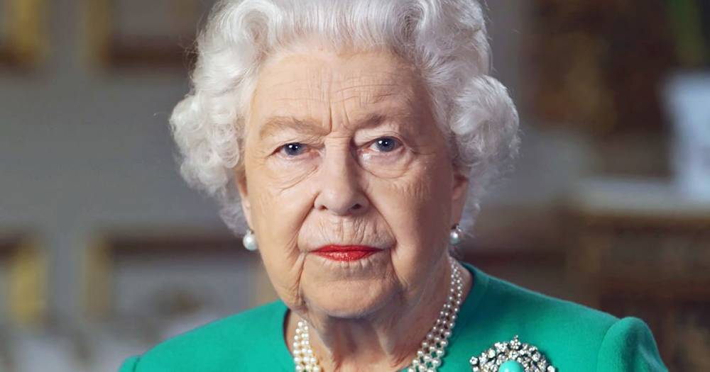 The Meaning Behind Queen Elizabeth’s Brooch During Sunday Night’s Address - www.usmagazine.com - Britain - city Richmond