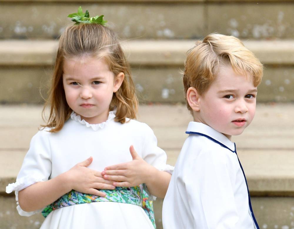 Prince George, Princess Charlotte Have Been Sending Their Great Grandmother, The Queen, ‘Chatty Videos’ - etcanada.com - Scotland - city Sandringham - Charlotte