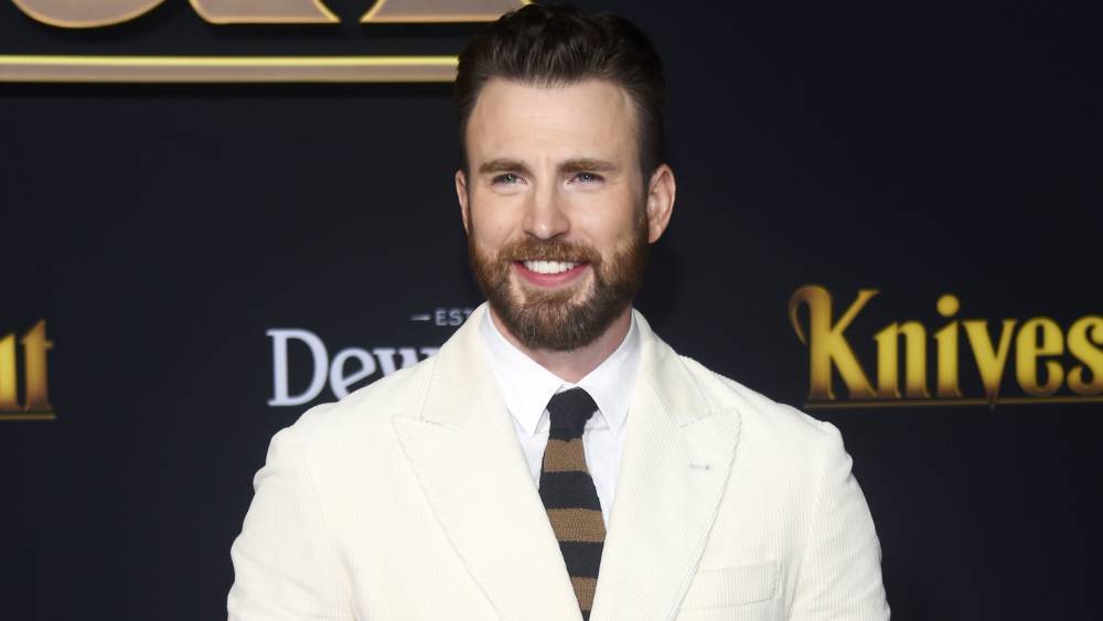 Chris Evans says he's backing off Trump criticism while ramping up political website - www.foxnews.com