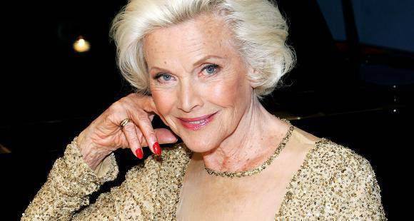 James Bond actress Honor Blackman passes away at 94 - www.pinkvilla.com - Britain