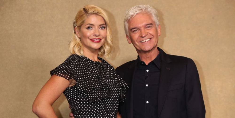 This Morning’s Phillip Schofield and Holly Willoughby baffled by "bizarre" tooth fairy debate - www.digitalspy.com - New Zealand