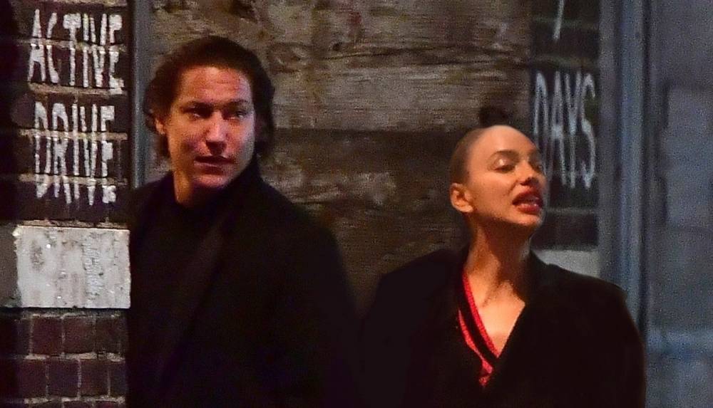 Irina Shayk Photographed with Art Dealer Vito Schnabel & a Source Is Explaining Their Connection - www.justjared.com - New York