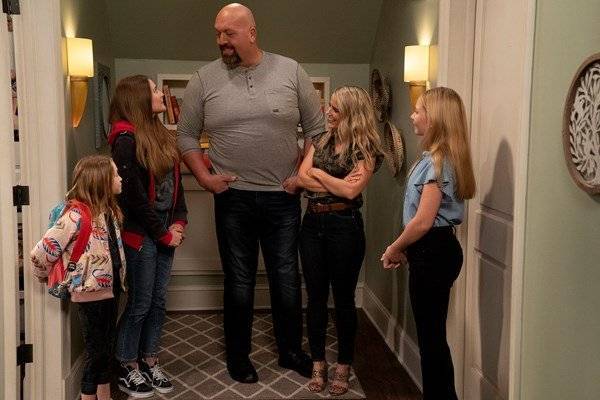 Wrestler Big Show: I want to show a different side with Netflix comedy - www.breakingnews.ie