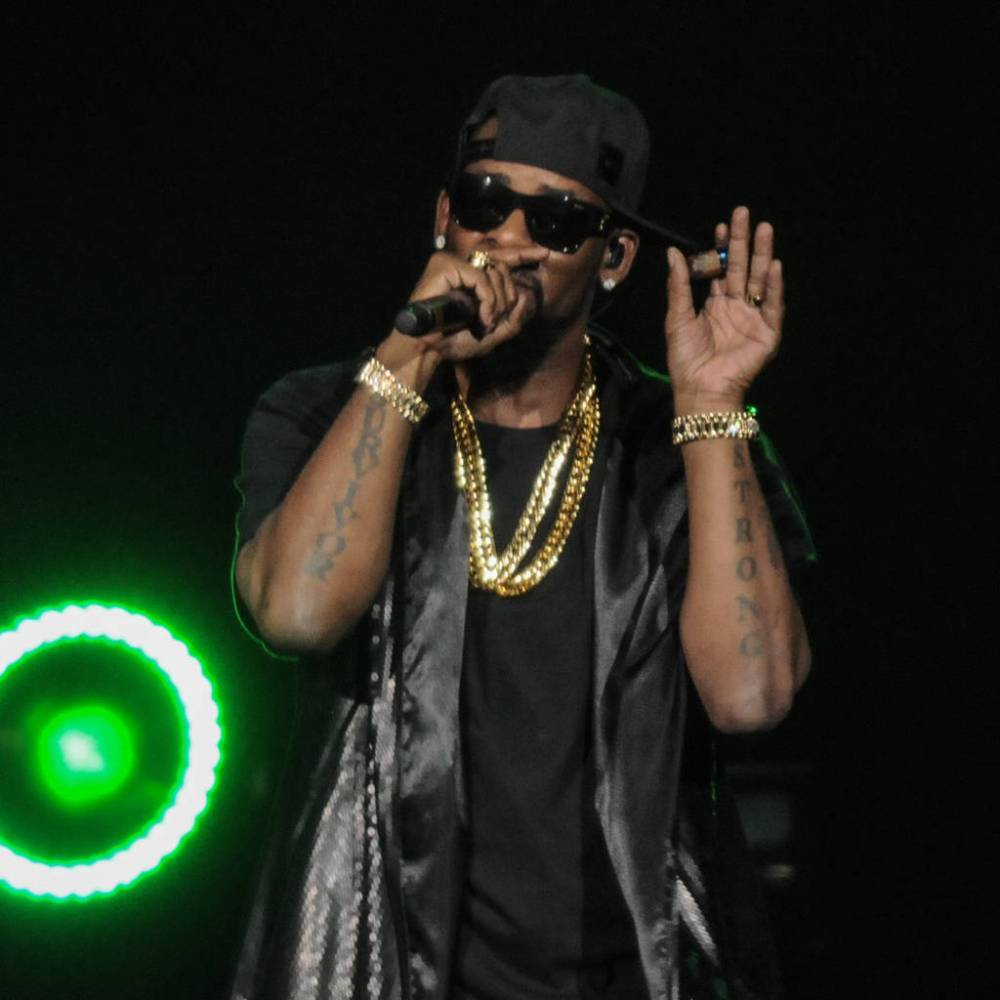 R. Kelly denied early prison release - www.peoplemagazine.co.za - New York - Chicago - Illinois