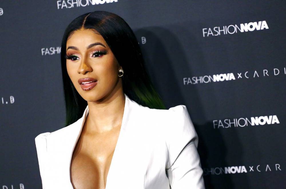 Cardi B Sings 'Lean on Me' & Pledges to Donate $1,000 Every Hour to Those Affected by Coronavirus - www.billboard.com