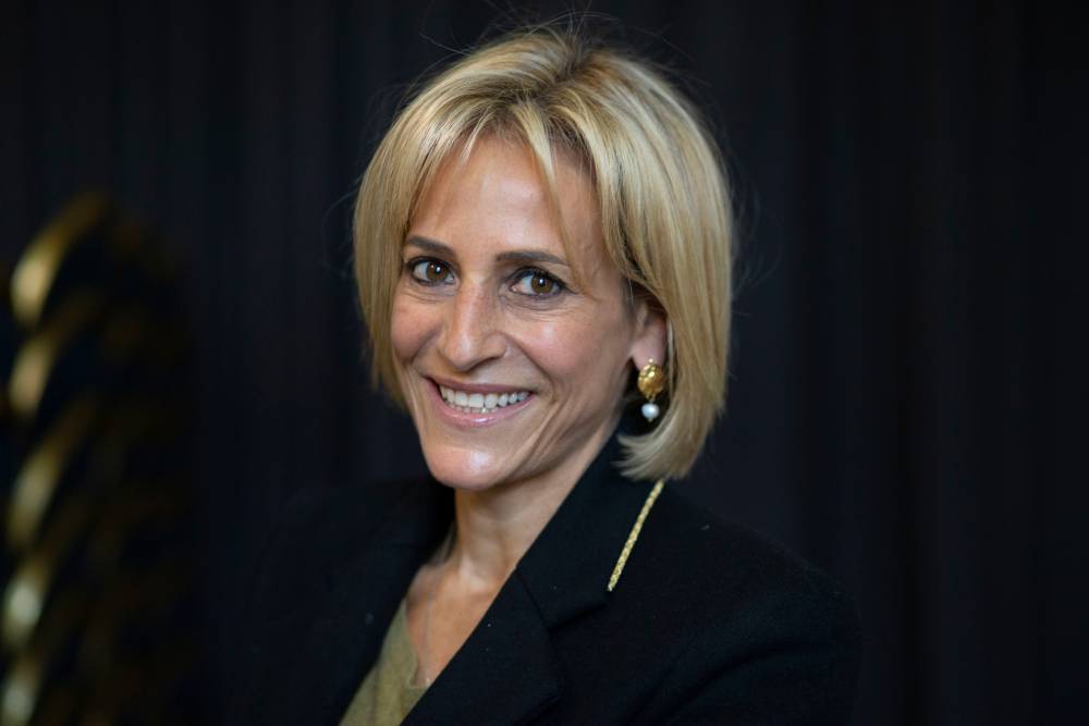 BBC Newsnight’s Emily Maitlis Swipes At “Misleading” COVID-19 Language In Powerful Speech: “This Is Much Harder If You’re Poor” - deadline.com - Britain