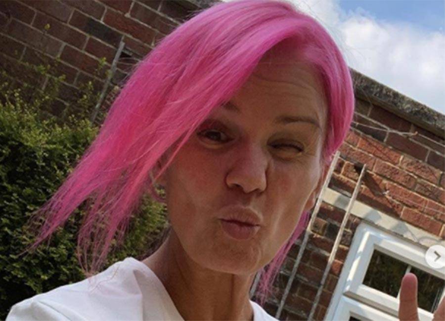Kerry Katona and her son Max show off new pink ‘lockdown hair’ - evoke.ie
