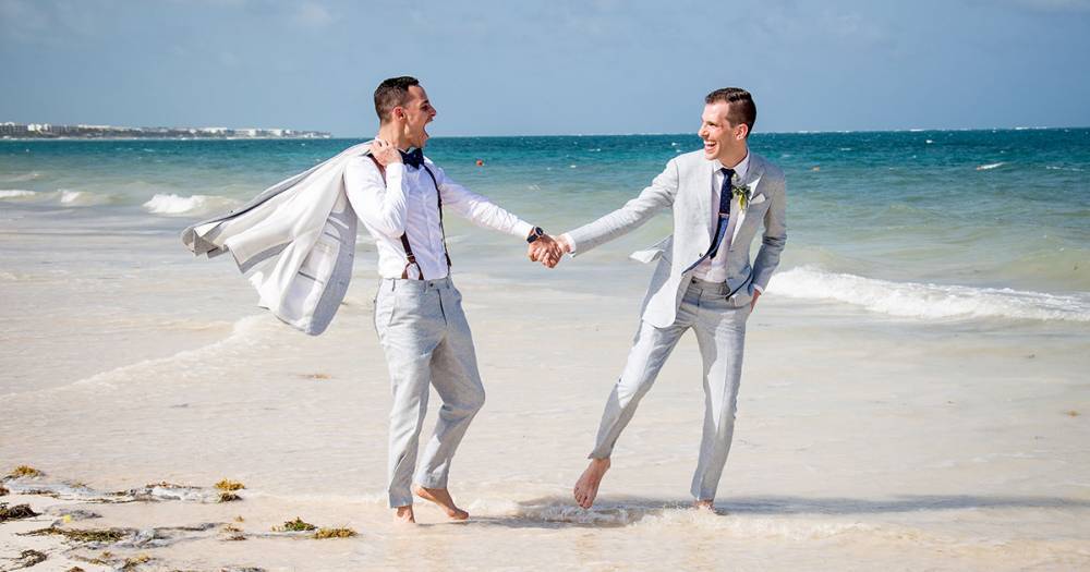 Meet Alex & Geoff from Galena, Illinois | A Gay Couple Story - coupleofmen.com - USA - Illinois