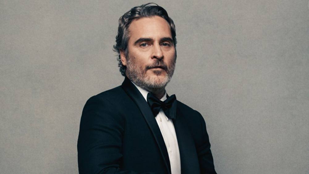 Joaquin Phoenix Still Gets Crippling Anxiety and Physically Ill Before Taking on a New Role - www.etonline.com