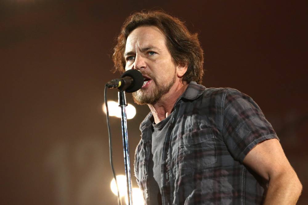Eddie Vedder And Pearl Jam Offer Extravagant ‘Birthday Package’ For All-In Challenge Donation - etcanada.com