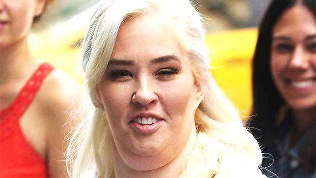 Mama June, 40, Shows Off Her Curves In One-Piece Red Bathing Suit After Getting New Teeth — Pic - hollywoodlife.com - Florida