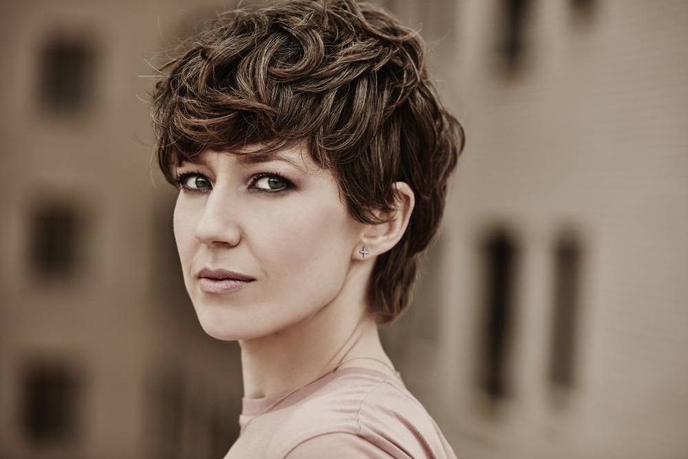 Carrie Coon To Star In HBO’s Julian Fellowes Series ‘The Gilded Age’ In Recasting - deadline.com - New York
