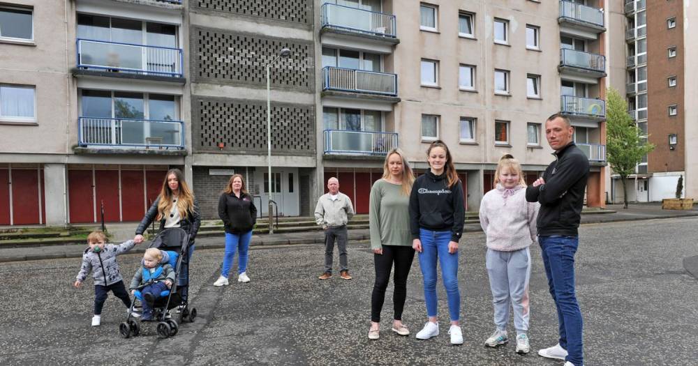 Residents living in fear at Perth flats where emergency services are regular visitors - www.dailyrecord.co.uk