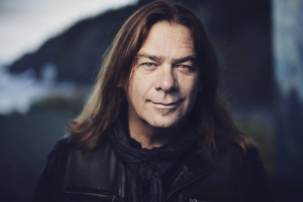 Alan Doyle Records ‘Isolation Edition’ Of His Song ‘It’s OK’ - etcanada.com