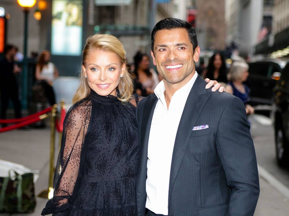 Kelly Ripa And Mark Consuelos Celebrate 24 Years Of Marriage: Revisit Their Incredible Wedding Story - etcanada.com - Las Vegas