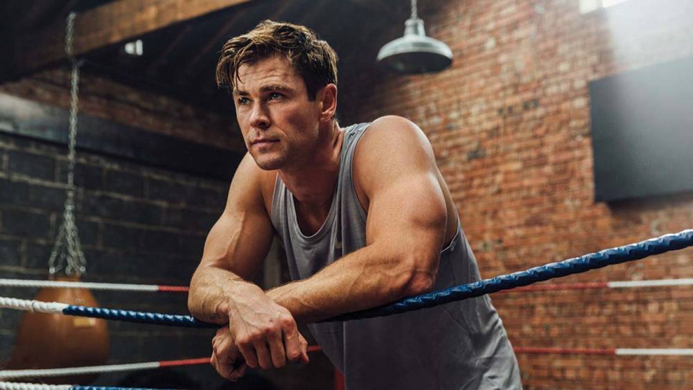 Lunges With Thor: Chris Hemsworth, Gabrielle Union and More Promote Pandemic Fitness - www.hollywoodreporter.com