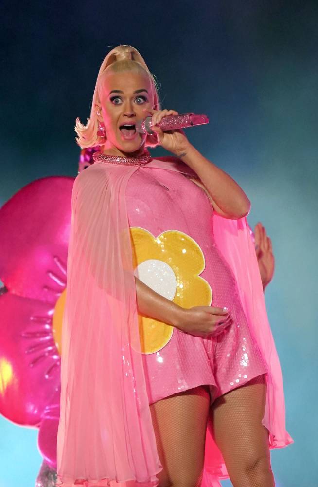 Katy Perry Talks About The Ups and Downs Of Pregnancy, ‘I Cry When I Look Down At My Toes’ - etcanada.com