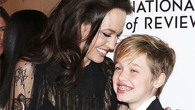 Angelina Jolie Shiloh Jolie-Pitt’s 15 Cutest Mother/Daughter Moments — Photos Of The Pair - hollywoodlife.com