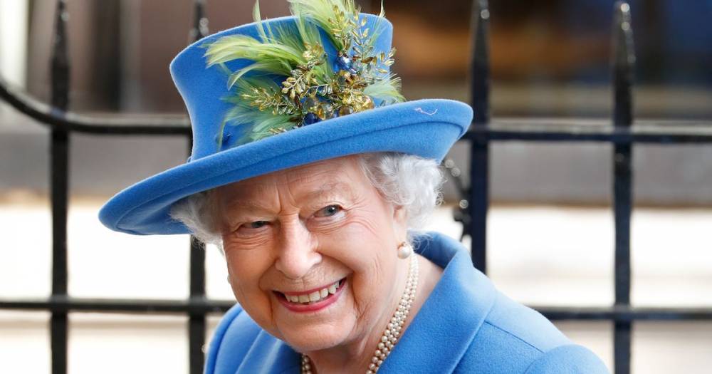 The Queen to 'withdraw from public life indefinitely' and isolate at Windsor Castle for several months - www.ok.co.uk