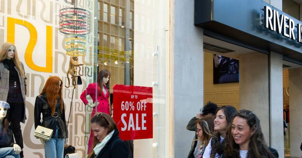 New government plans on when clothes shops and other 'non essential' retailers can start to reopen - www.manchestereveningnews.co.uk