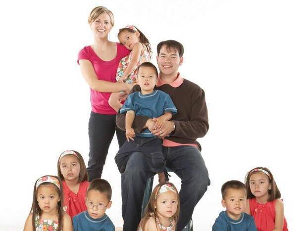 Jon and Kate Gosselin Celebrate Sextuplets' 16th Birthday With Sweet Messages - www.eonline.com