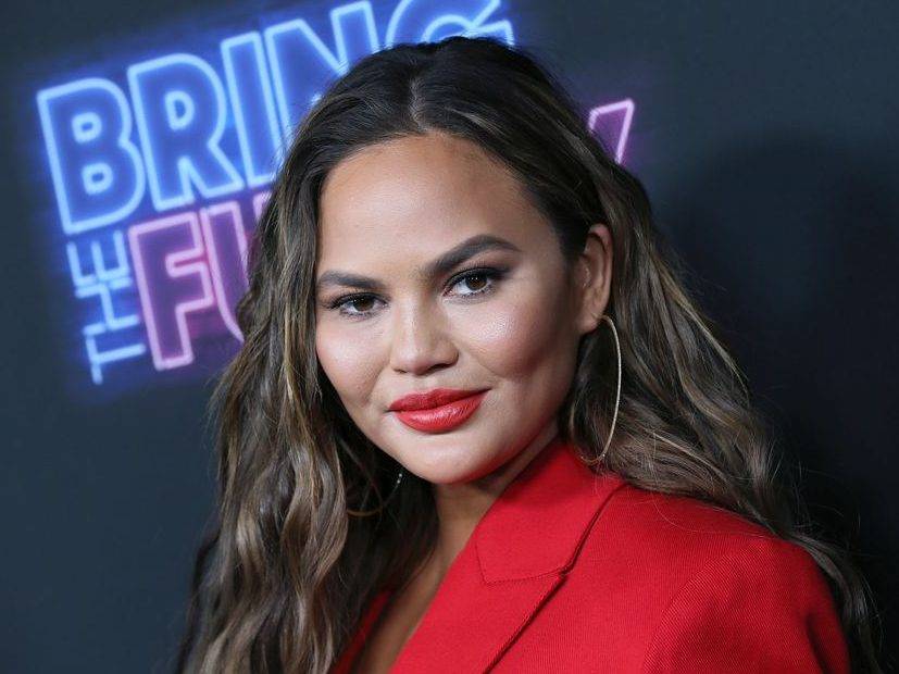 Chrissy Teigen takes break from social media after squabble with food writer - torontosun.com - New York