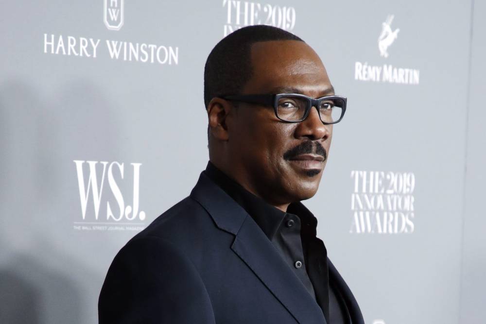 Eddie Murphy Introduces His Sexy Soul-Man Character For ‘Feeding America Comedy Fest’ - etcanada.com - USA - county Murray