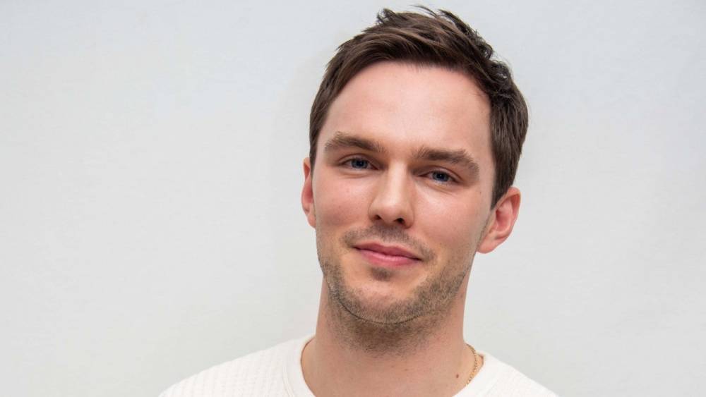 Nicholas Hoult Gives Rare Comments on Fatherhood, Teases ‘Mission: Impossible 7’ Role (Exclusive) - www.etonline.com