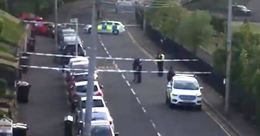 Police swoop on Greenock street as large cordon seals off entire road - www.dailyrecord.co.uk - Scotland