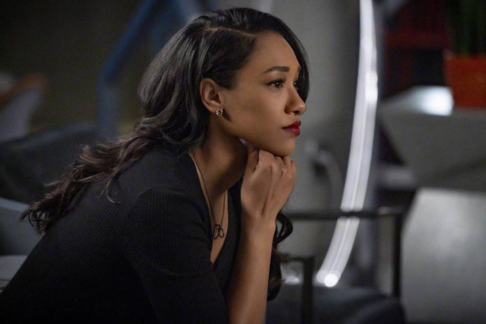 The Flash Finale Hints at Iris Being the Next Villain - www.tvguide.com