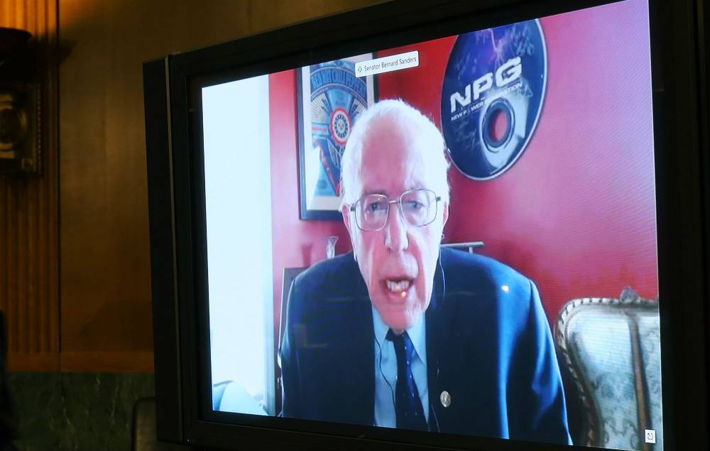 Bernie Sanders has Red Hot Chili Peppers and Prince merchandise hanging in his office - www.nme.com - state Vermont