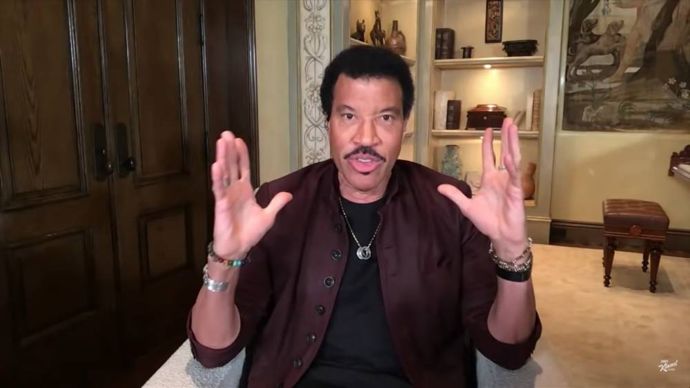 Lionel Richie Discusses ‘We Are The World’ ‘American Idol’ Finale Performance: ‘It Just Feels Right’ - etcanada.com - USA