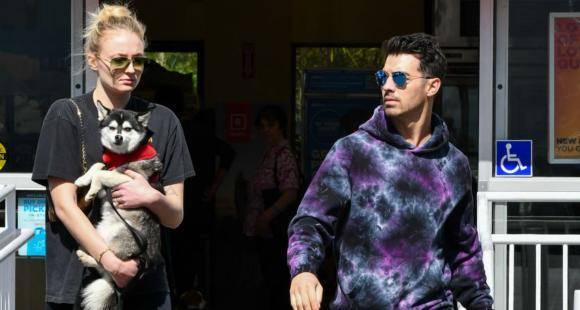 Pregnant Sophie Turner debuts her baby bump during a stroll with Joe Jonas - www.pinkvilla.com