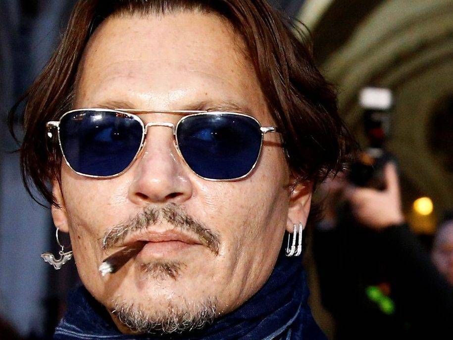 Johnny Depp set to sue British tabloid over alleged phone hacking - torontosun.com - Britain