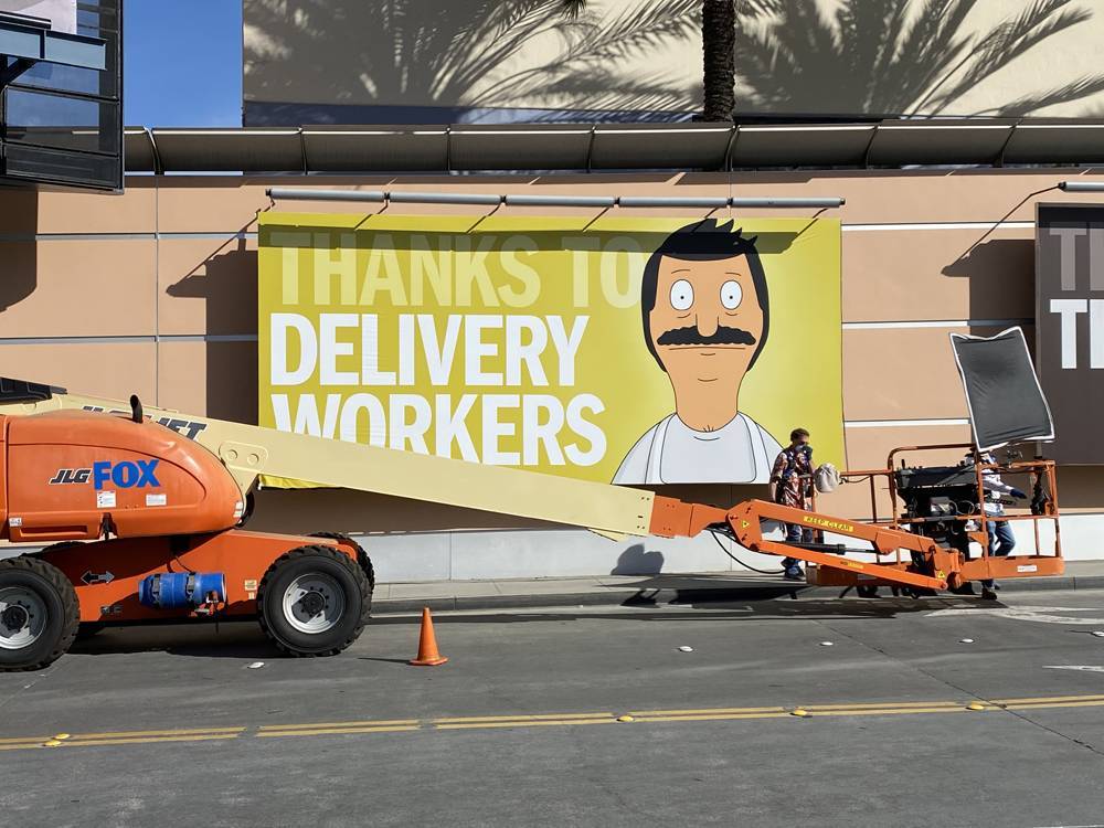 Fox Lot Promotional Billboard Revamped To Thank Essential Workers Amid Pandemic - deadline.com - Los Angeles - city Century