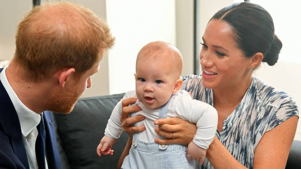 Archie's Birthday in Quarantine: Meghan Markle Bakes Cake and Prince Harry Helps With Decorations - www.etonline.com - Britain - Los Angeles - Canada