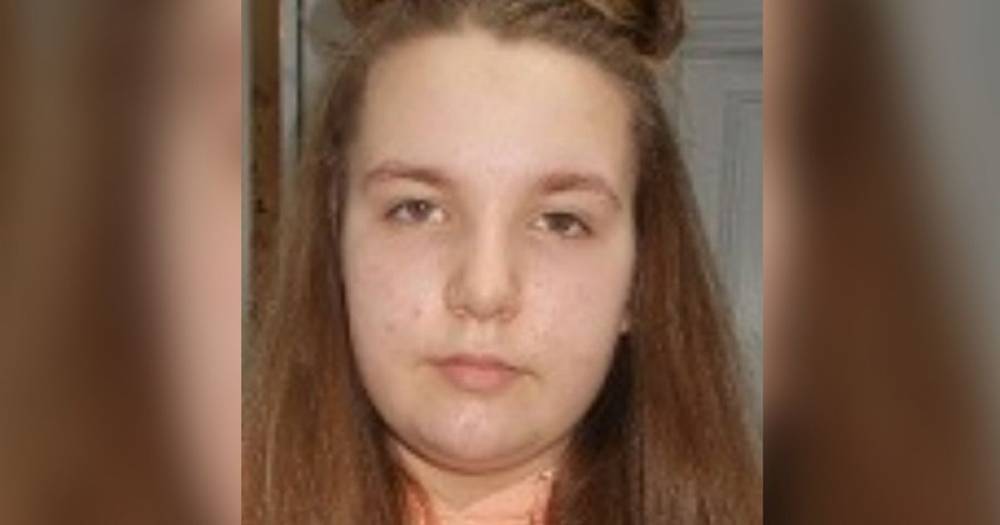 Police search for 'high risk' missing girl, 15, who has 'scratches on face' - www.manchestereveningnews.co.uk - Manchester
