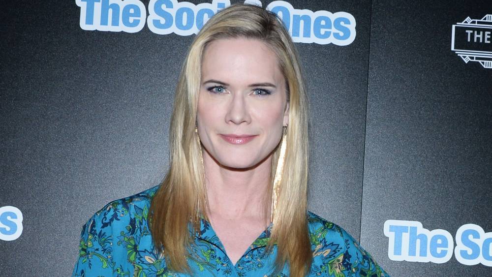 Stephanie March talks 'pressure' of social media in new mockumentary project: 'Instagram is just a giant commercial' - www.foxnews.com