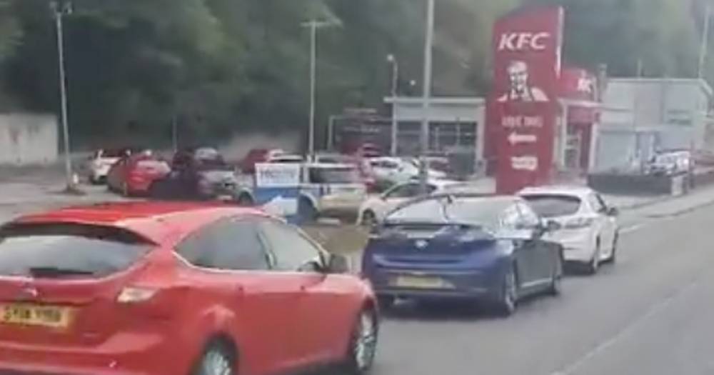 KFC obsessed Scots block entire lane of Inverness dual carriageway for chicken takeaway - www.dailyrecord.co.uk - Scotland - county Highland