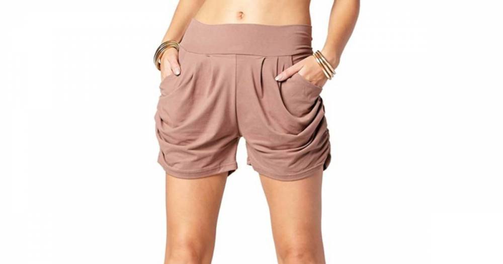 We Found Comfy, Casual Shorts That Amazon Reviewers Say Don’t Ride Up - www.usmagazine.com