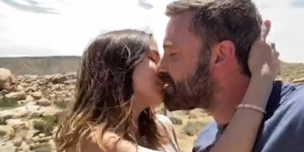 Ben Affleck & Girlfriend Ana de Armas Kiss in Residente Music Video - Watch! - www.justjared.com - USA - Mexico - Argentina - area Puerto Rico