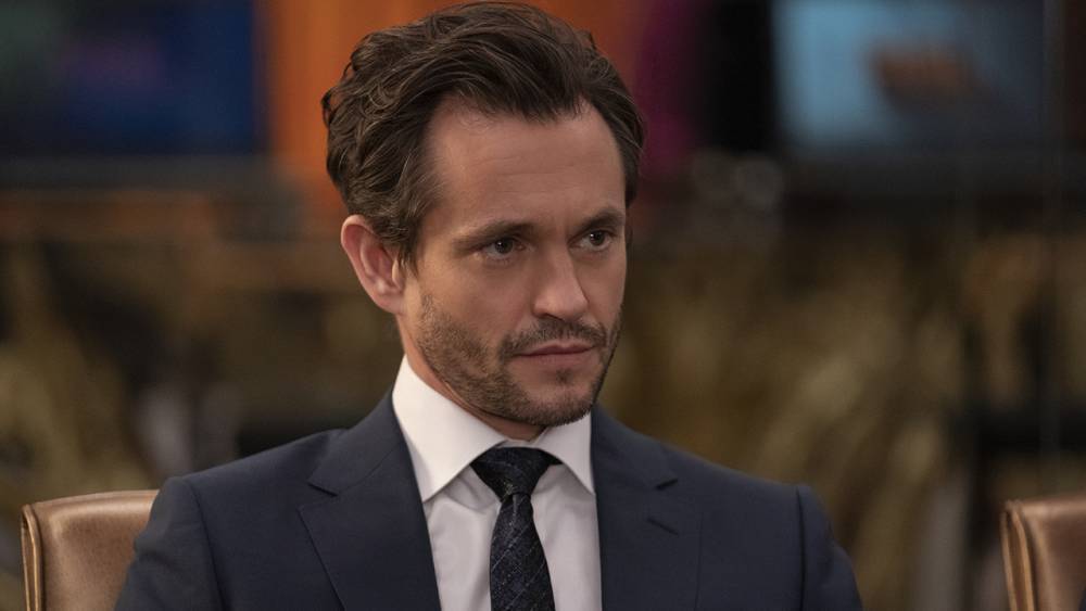'The Good Fight': Hugh Dancy Has a Lot to Say About Liz and Caleb's 'Sexy' Secret Love Affair (Exclusive) - www.etonline.com