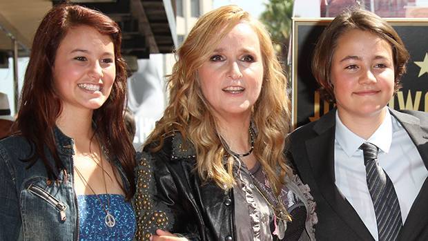 Melissa Etheridge’s Daughter Bailey, 23, Mourns Brother Beckett, 21, After His Death: ‘Too Heartbroken’ - hollywoodlife.com