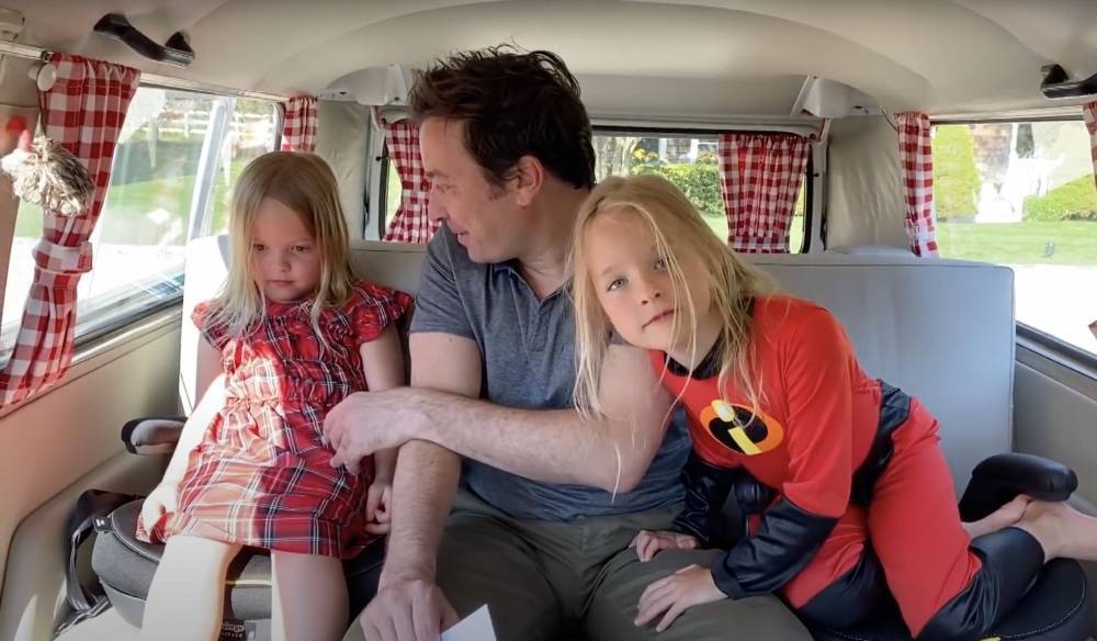 Jimmy Fallon’s Daughters Get Very, Very Bored During ‘Tonight Show’ Monologue - etcanada.com