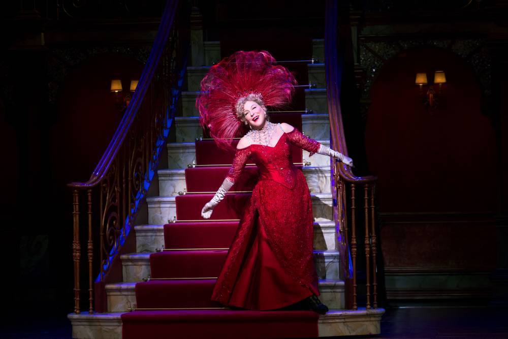 Bette Midler To Match Broadway Cares COVID-19 Assistance Fund Donations To $100,000 - deadline.com