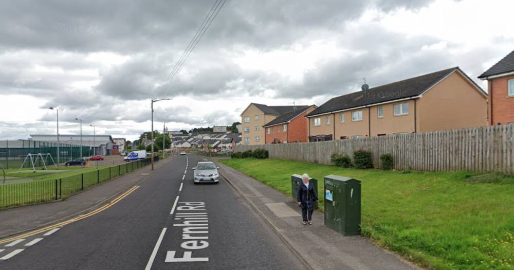 Police probe on Fernhill Road, Rutherglen, after attack as cops close off area - www.dailyrecord.co.uk - Scotland