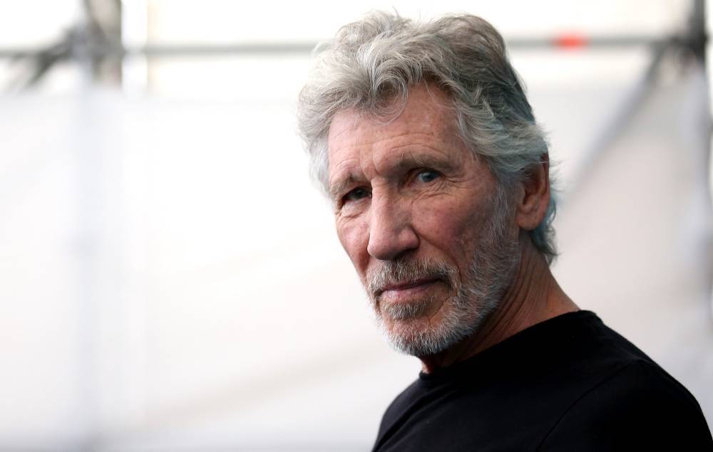 Watch Roger Waters and his band perform ‘Mother’ from isolation - www.nme.com