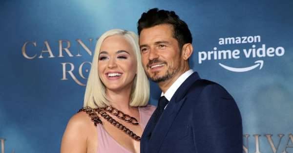 Katy Perry locks herself in her car so her fiancé Orlando Bloom doesn't see her cry - www.msn.com