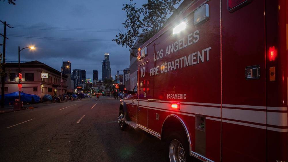 Explosion in Downtown L.A. Injures 11 Firefighters - www.hollywoodreporter.com - Los Angeles